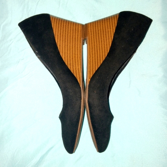 🖤 NWOT Style & Co Black Tan Wedge Heel Shoes Size 7M Party Date Dinner - Picture 3 of 5